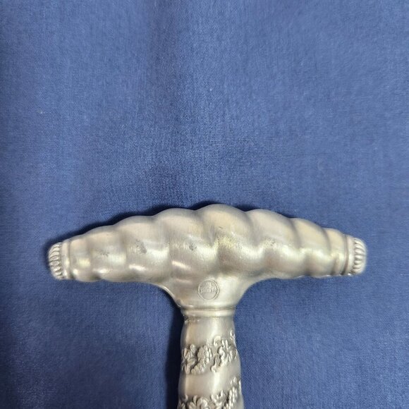 WMF Zinn Pewter Wine Opener Screw-Pull Grapes Leaves Design Vintage - Picture 3 of 7